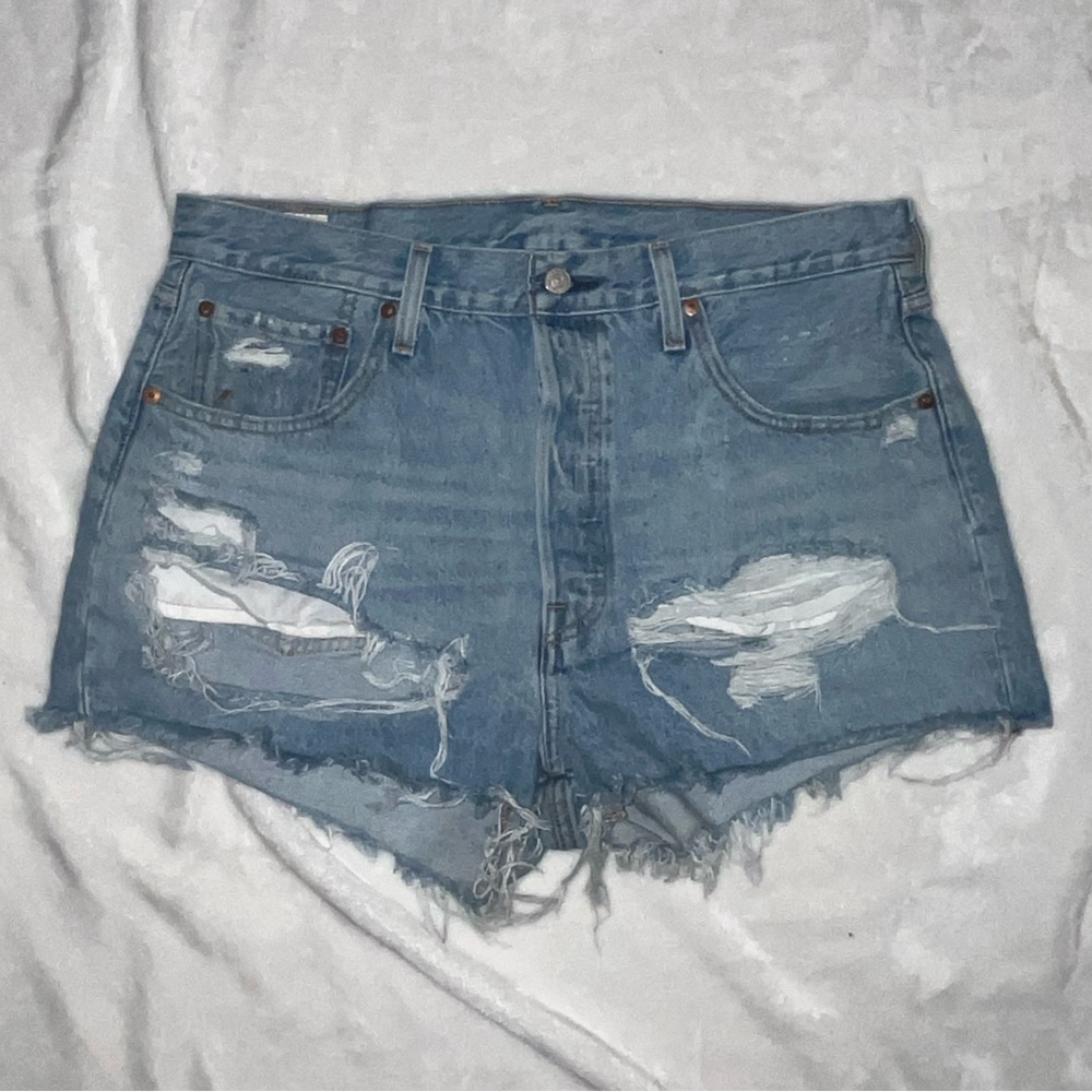 Levi’s 501 denim shorts